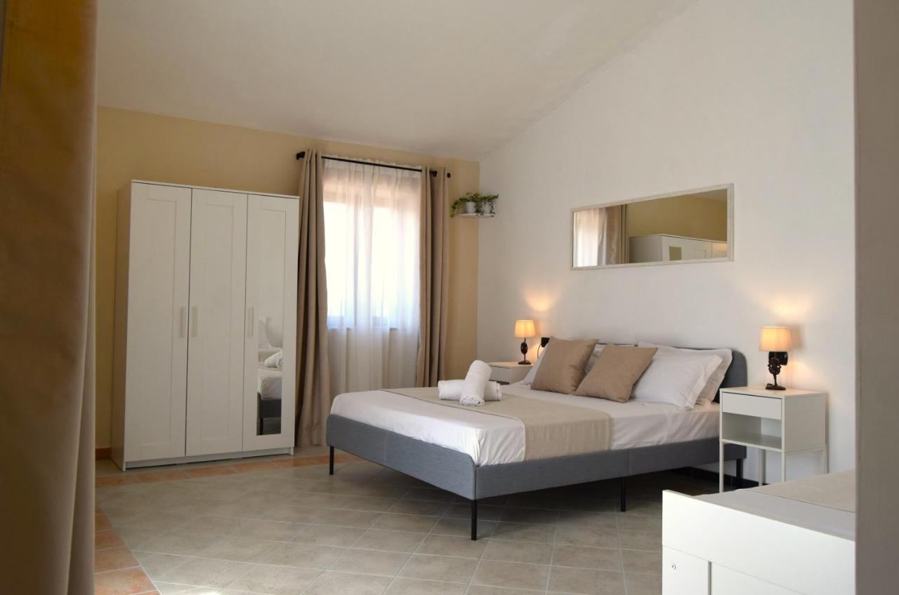La Terrazza Hotel Olbia Bagian luar foto